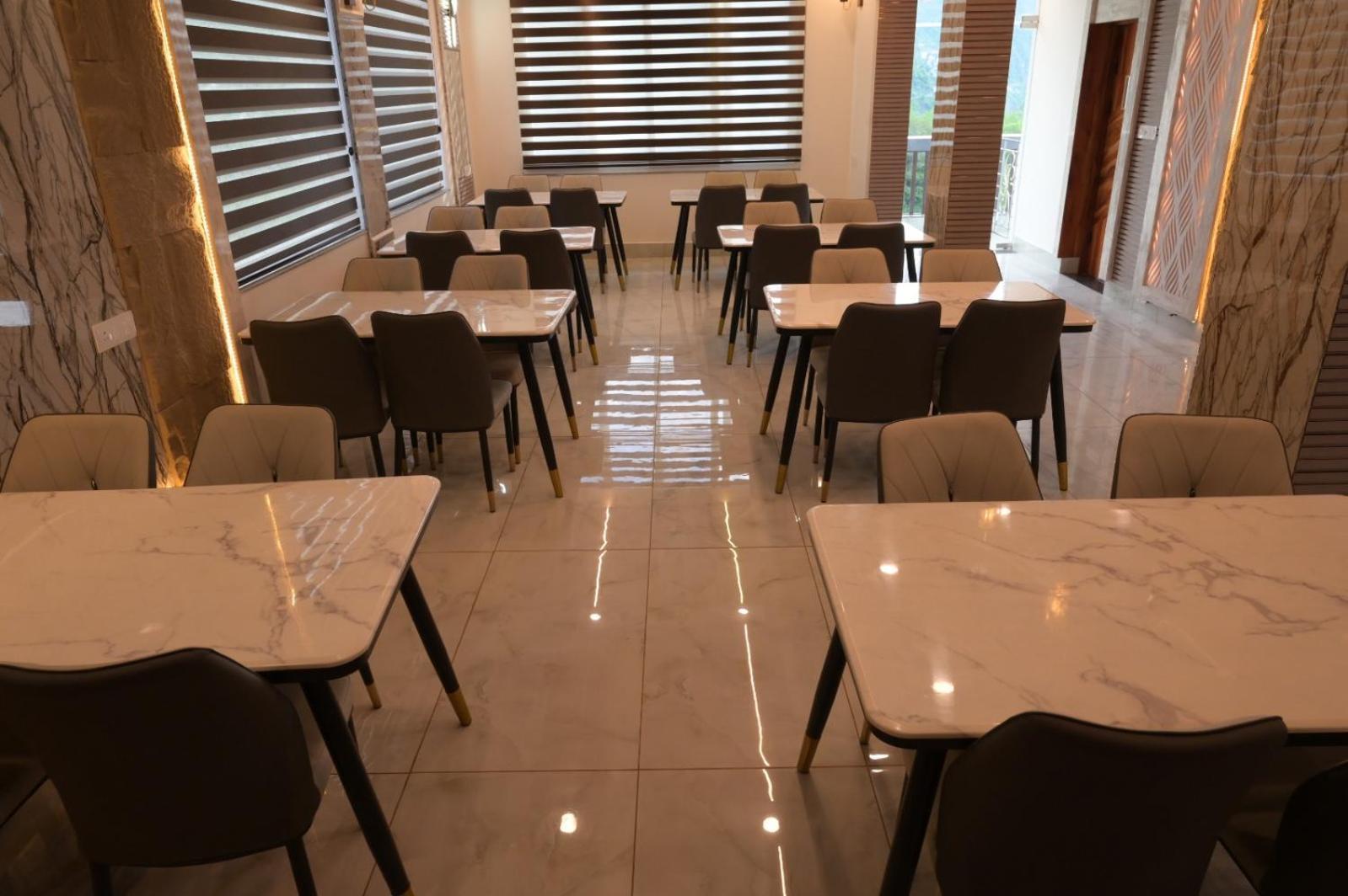 Hotel Udit Inn Rudraprayāg 外观 照片