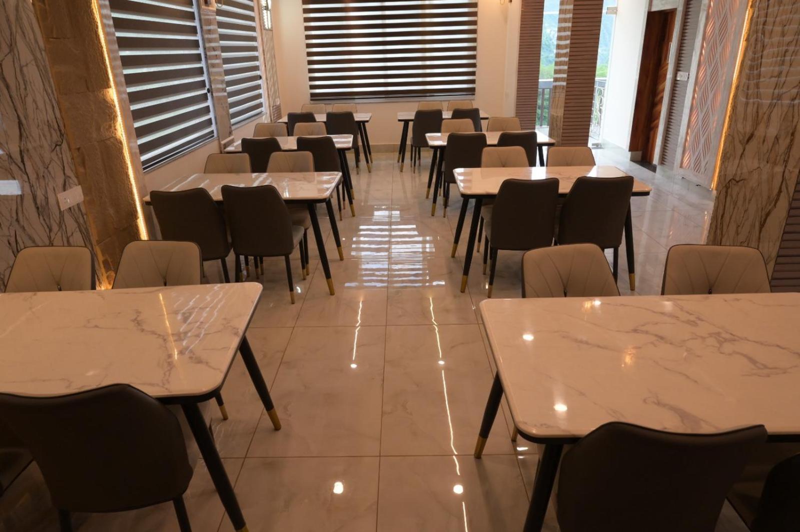 Hotel Udit Inn Rudraprayāg 外观 照片
